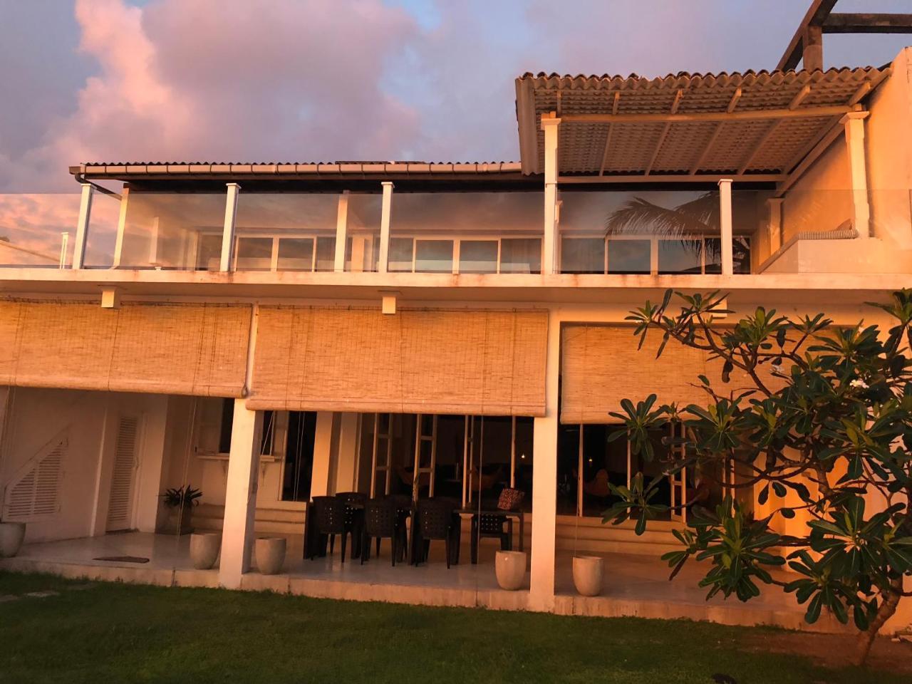 أونا واتونا Galle Henna Beach House المظهر الخارجي الصورة