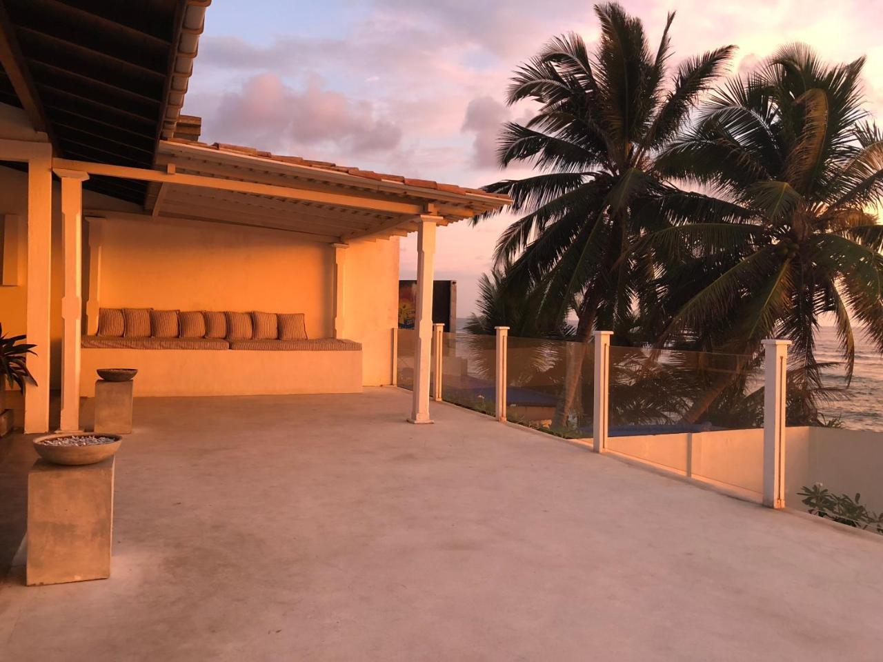 أونا واتونا Galle Henna Beach House المظهر الخارجي الصورة