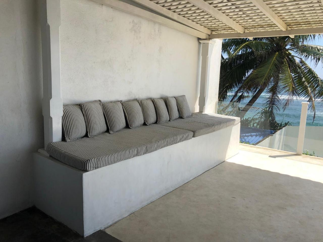 أونا واتونا Galle Henna Beach House المظهر الخارجي الصورة